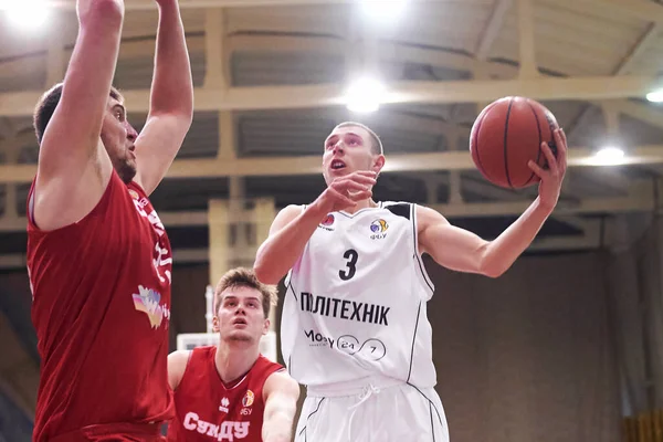 Kharkiv Ukraine February 2021 Basketball Match Ukrainian League Polytechnic Sumdu — Stock Photo, Image