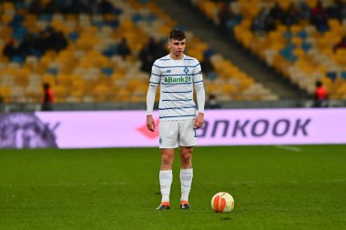 KYIV, UKRAINE - 11 Mart 2021: 10 UEFA Avrupa Ligi Dinamo Kyiv-Villarreal maçında orta saha oyuncusu Mykola Shaparenko