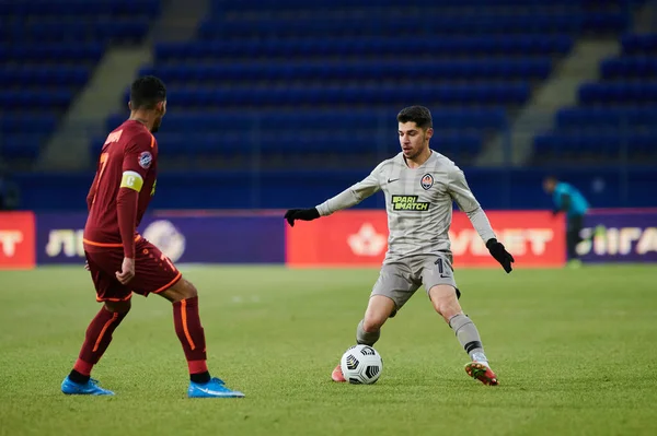 KHARKIV, UKRAINE - 21 Mart 2021: Orta saha Malikâne Süleyman (19) Ukrayna Premiere Ligi, FC Lviv vs FC Shakhtar Donetsk