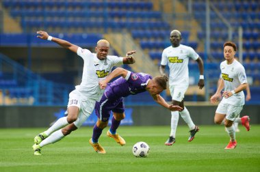 KHARKIV, UKRAINE - 18 Nisan 2021: Ukrayna Premiere Ligi FC Mariupol-FC Olimpiyat karşılaşması