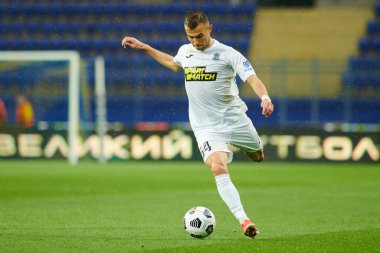 KHARKIV, UKRAINE - 18 Nisan 2021: Ukrayna Premiere Ligi FC Mariupol-FC Olimpiyat karşılaşması