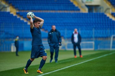 KHARKIV, UKRAINE - 19 Nisan 2021: Ukrayna Profesyonel Lig FC Metal - FC Mykolaiv-2 maçı