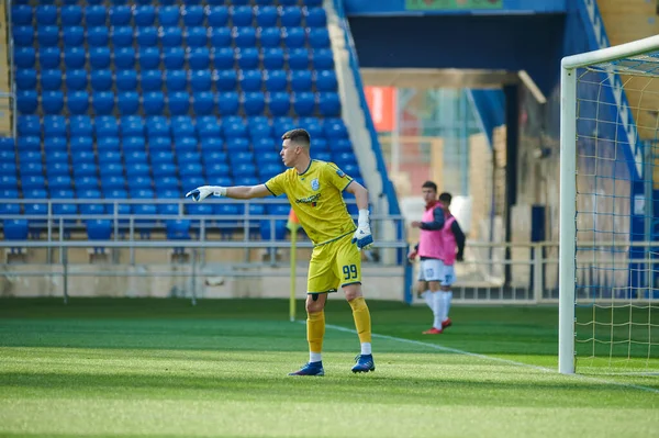 KHARKIV, UKRAINE - 19 Nisan 2021: Ukrayna Profesyonel Lig FC Metal - FC Mykolaiv-2 maçı