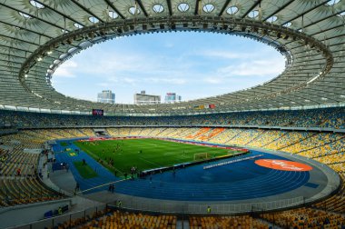 KYIV, UKRAINE - 1 Mayıs 2021: Ulusal Olimpiyat. UPL FC Shakhtar 'ın SC Dnipro-1' e karşı oynadığı futbol maçı