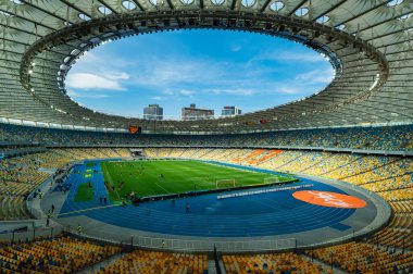 KYIV, UKRAINE - 1 Mayıs 2021: Ulusal Olimpiyat. UPL FC Shakhtar 'ın SC Dnipro-1' e karşı oynadığı futbol maçı
