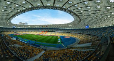 KYIV, UKRAINE - 1 Mayıs 2021: Ulusal Olimpiyat. UPL FC Shakhtar 'ın SC Dnipro-1' e karşı oynadığı futbol maçı