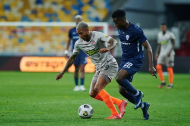 KYIV, UKRAINE - 6 Mayıs 2021 Ukrayna Premiere Ligi futbol maçı, FC Shakhtar Donetsk Minaj 'a karşı