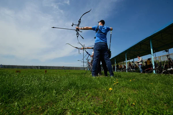 Kharkiv Ukraine 2021年5月14日 ハリコフ市長杯国際アーチェリー競技会 — ストック写真