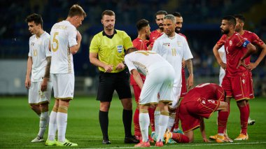 Kharkiv, Ukrayna - 23 Mayıs 2021: Hakem Pavel Orel. Futbol dostu maç Ukrayna Bahreyn 'e karşı