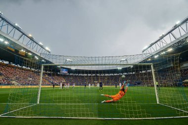 Kharkiv, Ukrayna - 29 Mayıs 2021: Ukrayna PFL FC Metal Krivbass 'a karşı futbol maçı