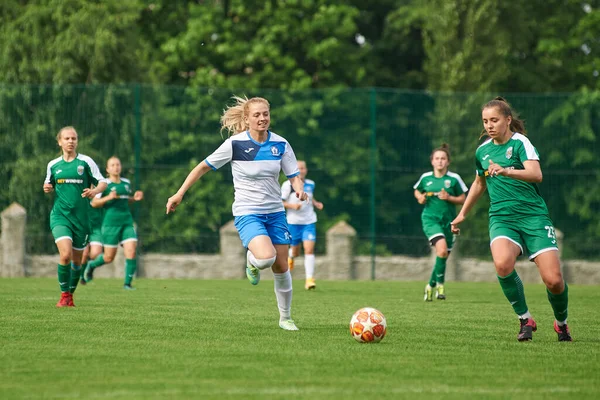 Kharkiv Ucrania Mayo 2021 Partido Fútbol Femenino Zhilstroi Karpaty Permiten —  Fotos de Stock
