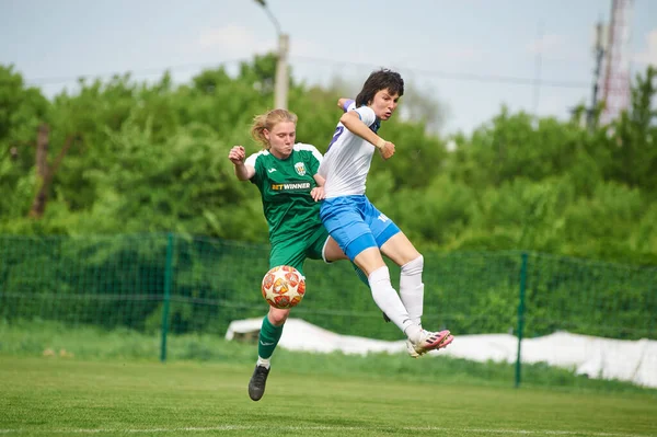 Kharkiv Ukraine Mei 2021 Vrouwenvoetbalwedstrijd Zhilstroi Karpaty Publieke Evenementen Zijn — Stockfoto