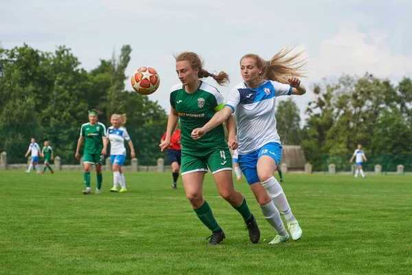 Kharkiv Ucrania Mayo 2021 Partido Fútbol Femenino Zhilstroi Karpaty Permiten —  Fotos de Stock