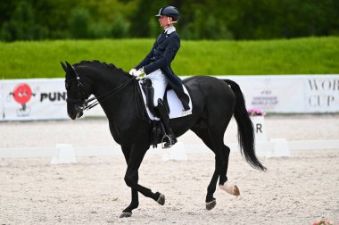 Kharkiv, Ukrayna - 4 Haziran 2021: Fei Dressage Dünya Kupası Kharkiv 2021