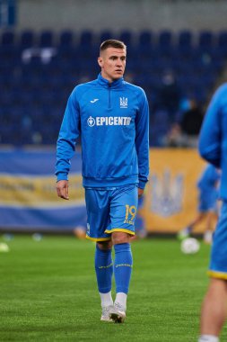 KYIV, UKRAINE - 28 Mart 2021: Artem Besedin (19). Ukrayna Kıbrıs 'a karşı futbol maçı 