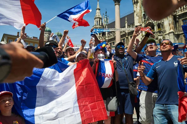 MUNİK, Almanya - 15 HAZİRAN 2021 FRANSA, EURO 2020. 