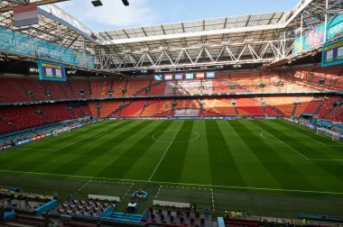 AMSTERDAM, NETHERLANDS - 17 Haziran 2021: Johan Cruijff Arena (Amsterdam Arena). EURO 2020. Avusturya-Hollanda futbol karşılaşması