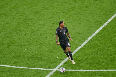 AMSTERDAM, NETHERLANDS - 17 Haziran 2021: Valentino Lazaro (22) EURO 2020. Hollanda ile Avusturya arasındaki futbol maçı