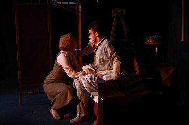 KHARKIV, UKRAINE - 27 Haziran 2021: Theatre Post Scriptum. Gelver 'ın Gecesi 