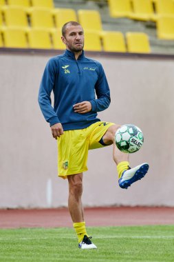 KHARKIV, UKRAINE - 6 Temmuz 2021: Sezon öncesi futbol maçı FC Metallist - FC Kvadro