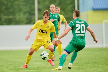 KHARKIV, UKRAINE - 6 Temmuz 2021: Sezon öncesi futbol maçı FC Metallist - FC Kvadro