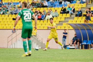 KHARKIV, UKRAINE - 6 Temmuz 2021: Sezon öncesi futbol maçı FC Metallist - FC Kvadro