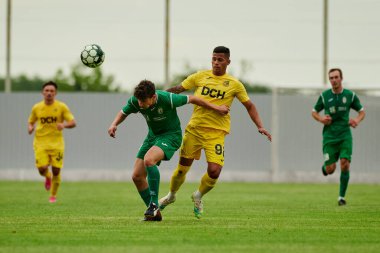 KHARKIV, UKRAINE - 6 Temmuz 2021: Sezon öncesi futbol maçı FC Metalisti - FC Kvadro