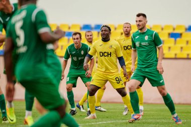 KHARKIV, UKRAINE - 6 Temmuz 2021 Brayan Riascos. Merkez-İleri. Sezon öncesi futbol maçı FC Metalisti - FC Kvadro
