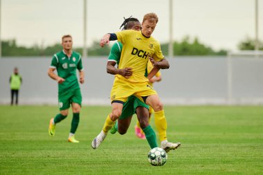 KHARKIV, UKRAINE - 6 Temmuz 2021: Sezon öncesi futbol maçı FC Metallist - FC Kvadro