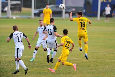 KHARKIV, UKRAINE: Sezon öncesi futbol maçı Metallist 1925 Allianz 'a karşı