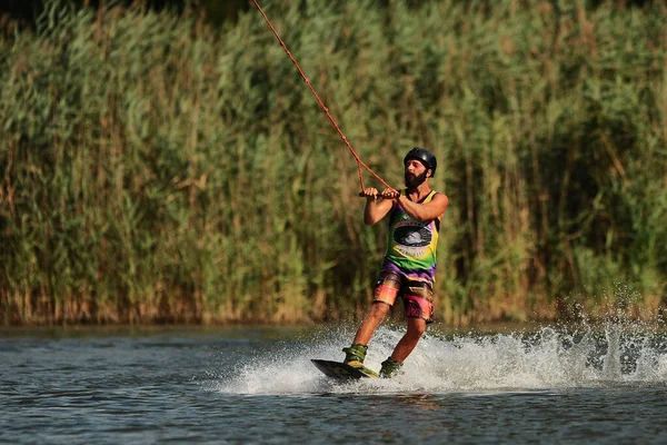 Kharkiv Ukraine Julho 2021 Campeonato Ucrânia Wakeboarder Mostrando Truques Habilidades — Fotografia de Stock