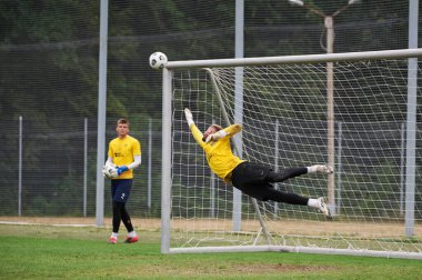 Kharkiv, Ukrayna - 5 Ağustos 2021: Denys Shelikhov. UPL Şampiyonası Metalisti 1925 Chornomorec maçından önce açık antrenman