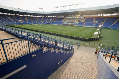 Kharkiv, Ukrayna - 6 Ağustos 2021: Metalci 1925 Chornomorec maçından önceki Metalist stadyum