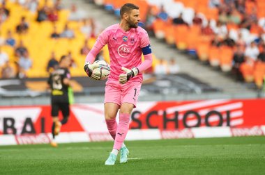 KYIV, UKRAINE - 13 Ağustos 2021: Denys Sydorenko (kaptan). Shakhtar Donetsk - Metallist-1925 Kharkiv maçı