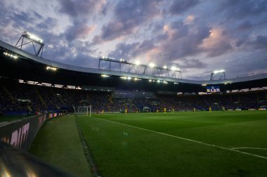 KHARKIV, UKRAINE - 22 Ağustos 2021 Metalist Stadyum. Metalci, Obolon 'a karşı.