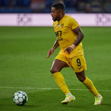 KHARKIV, UKRAINE - 22 Ağustos 2021: FC Futbol Maçı Metalisti Obolon 'a Karşı