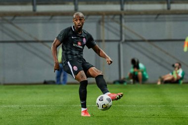 Zaporizhzhia, Ukrayna - 26 Ağustos 2021: Juninho. FC Zorya Luhansk ile FC Rapid Wien arasındaki UEFA Avrupa Ligi karşılaşması