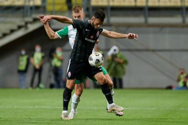 Zaporizhzhia, Ukrayna - 26 Ağustos 2021: FC Zorya Luhansk ile FC Rapid Wien arasındaki UEFA Avrupa Ligi maçı