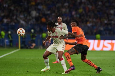 KHARKIV, UKRAINE - 24 Ağustos 2021 Gelson Martins Vitao 'ya karşı. UEFA Şampiyonlar Ligi, Shakhtar ve Monako maçı.