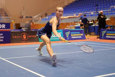 KHARKIV, UKRAINE - 10 Eylül 2021: Victor Uluslararası Kupası badminton maçı sırasında Polina Buhrova