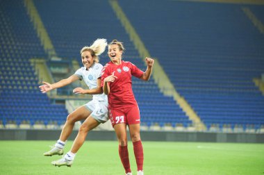 KHARKIV, UKRAINE - 9 Eylül 2021 Birgul Sadkoglu. UEFA Kadınlar Ligi Zhilstroi-1 - Apollon maçı.. 