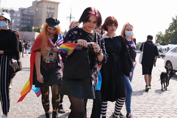 Kharkiv Ukrajna Szeptember 2021 Résztvevők Kharkiv Pride Utcáin Kharkiv — Stock Fotó