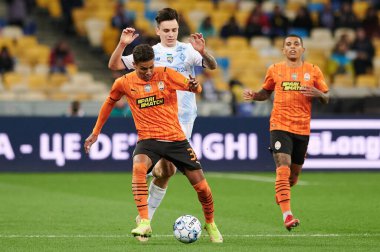 KYIV, UKRAINE - 22 Eylül 2021: orta saha oyuncusu Pedrihno (38). Ukrayna Süper Kupası FC Shakhtar-FC Dynamo futbol karşılaşması