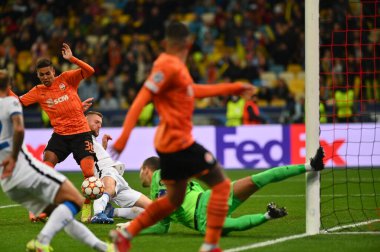 KYIV, UKRAINE - 27 Ekim 2020: UEFA Şampiyonlar Ligi maçı Shakhtar Donetsk-Inter Milan maçı Kyiv Olimpiyskyi 'deki NSC Olimpiyski Stadyumu' nda yapıldı.