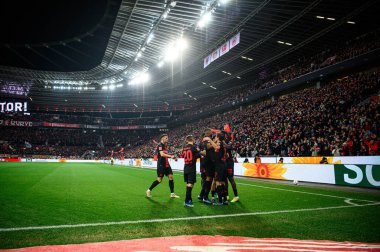 LEVERKUSEN, GERMANY - 17 Aralık 2023: Bundesliga maçı Bayer 04 Leverkusen-Eintracht Frankfurt maçı Bayarena 'da