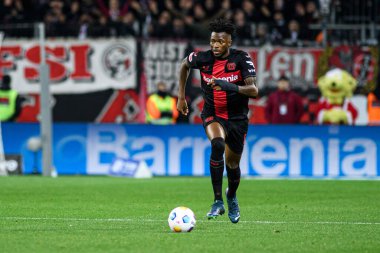 LEVERKUSEN, GERMANY - 17 Aralık 2023: Edmond Tapsoba, FC Bayer 04 Leverkusen-Eintracht Frankfurt maçı Bayena 'da