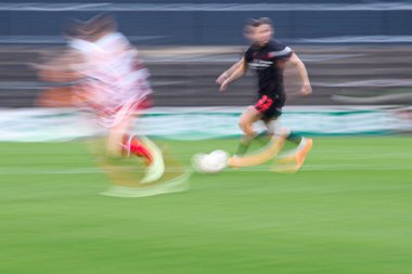 COLOGNE, GERMANY - 16 EKİM 2025: Ruby Grant - 1.FC Kadınlar Bundesliga Koeln Frauen 'e karşı Bayer 04 Frauen FRANZ-KREMER STADION