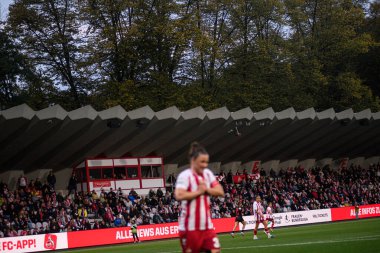 COLOGNE, GERMANY - 16 Ekim 2025: - 1.FC Koeln Frauen-Bayer 04 Frauen FRANZ-KREMER STADION