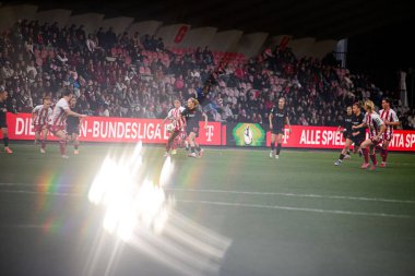 COLOGNE, GERMANY - 16 Ekim 2025: - 1.FC Koeln Frauen-Bayer 04 Frauen FRANZ-KREMER STADION