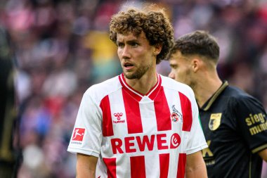 COLOGNE, ALMANY - 18 Ekim 2025: Luca Waldschmidt - Bundesliga 1 'in futbol maçı. FC Koeln, FC Augsburg 'a karşı Rhein Enerji Stadyumu' nda.
